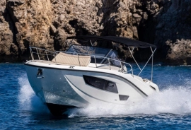 Quicksilver, Activ 875 Sundeck